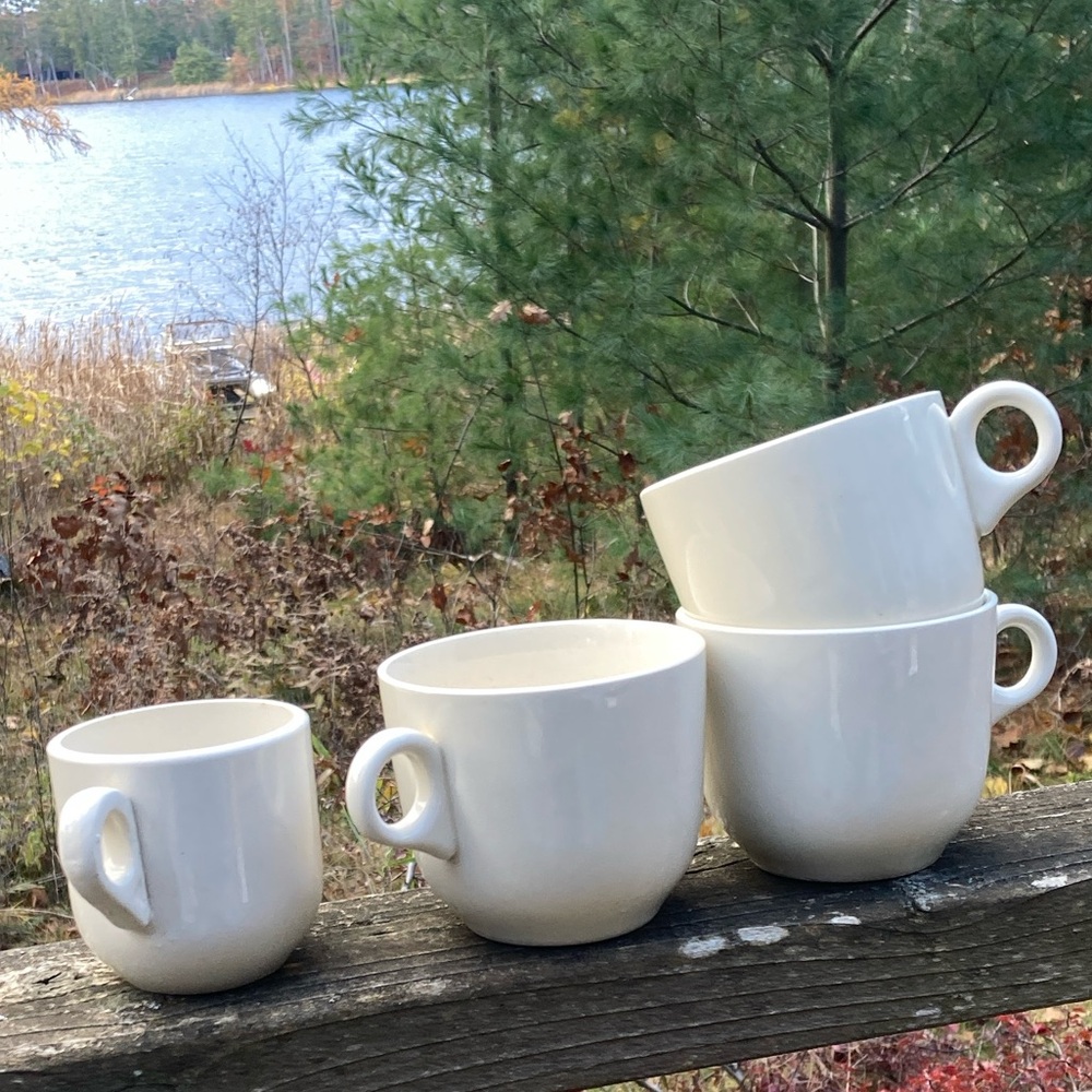 MCCOY Cups USA Vintage Set of 3 Retro Coffee Cappuccino Restaurant Mugs White